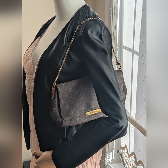 Monogram Favorite MM - Picture 15 of 16